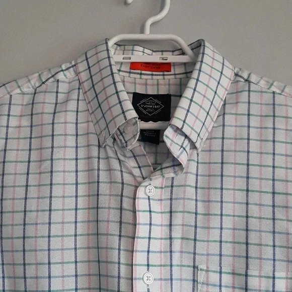 St. John's Bay Men's Collared Short  Sleeve Button Down T-Shirt | M - Picture 3 of 10